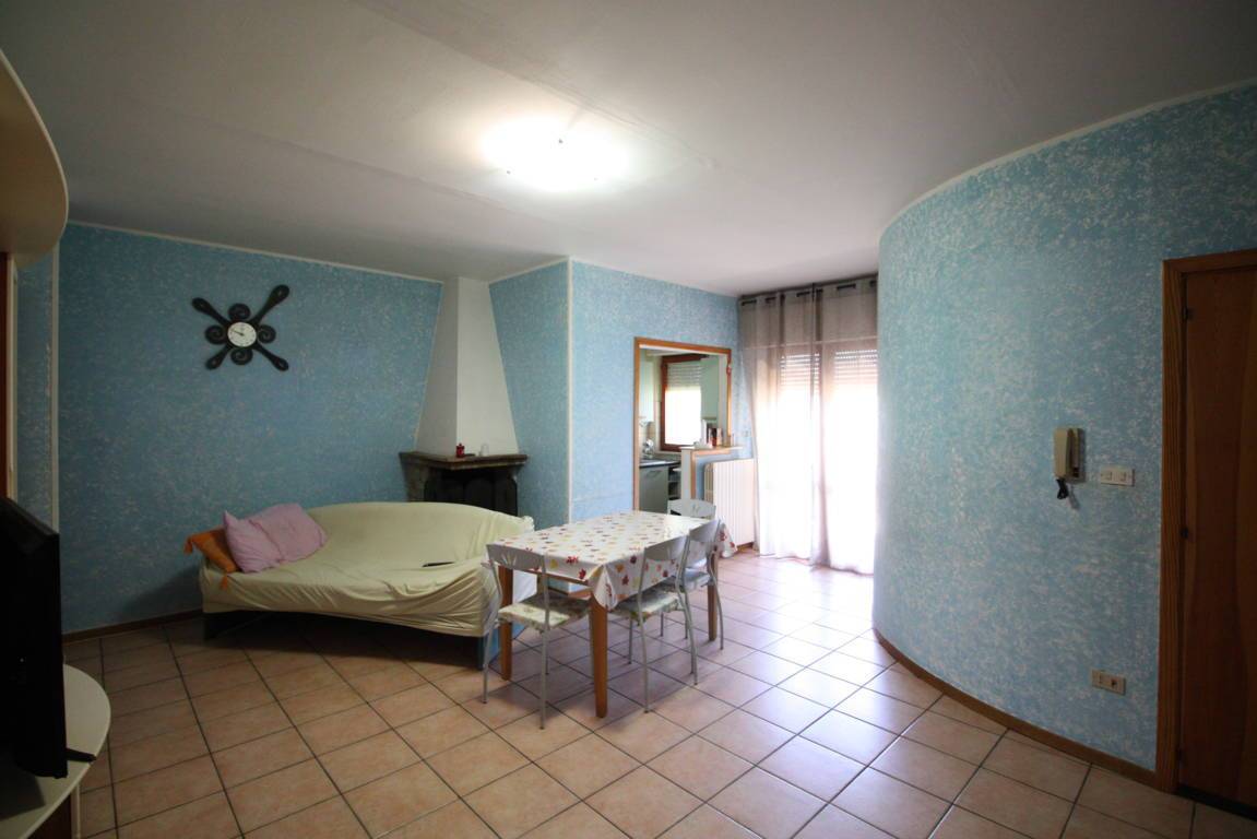 Appartamento in vendita a Folignano