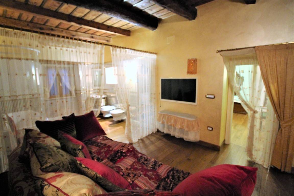 Appartamento in vendita a Ascoli Piceno, Valle Senzana