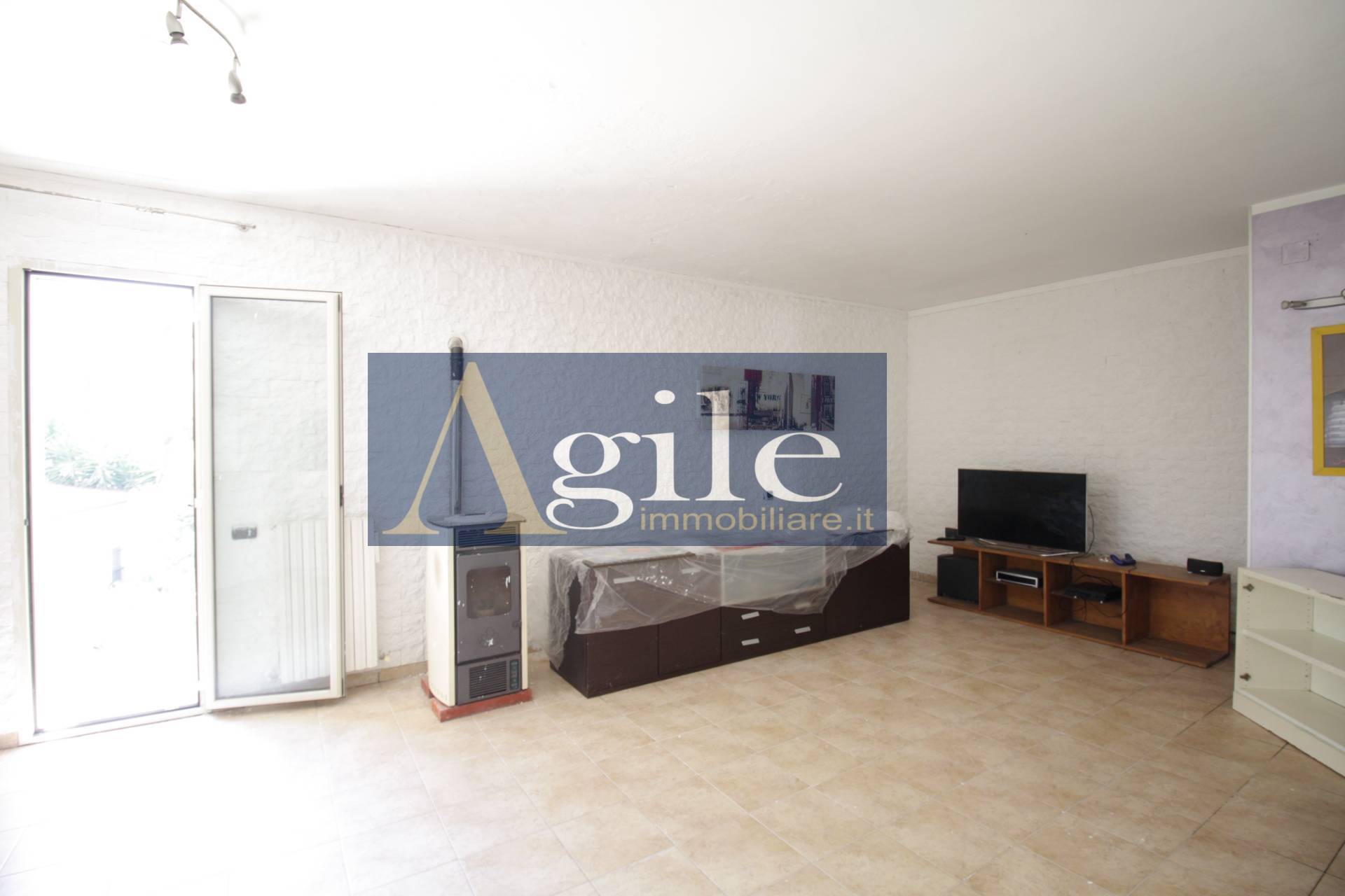 Appartamento in vendita a Alba Adriatica, Zona Mare