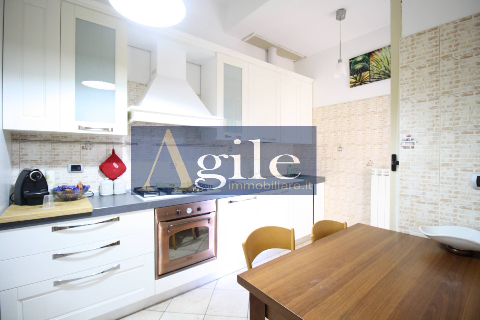 Appartamento in vendita a San Benedetto del Tronto, Porto d'Ascoli