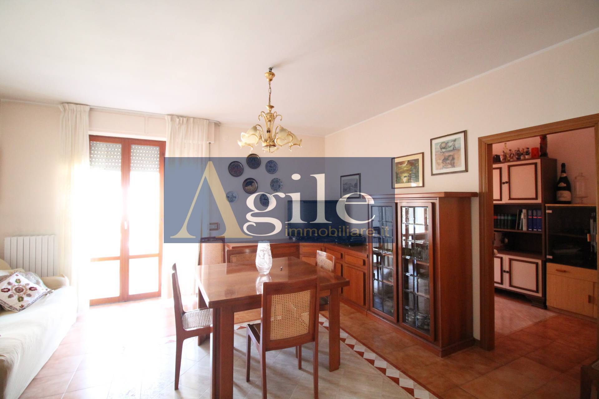 Appartamento in vendita a San Benedetto del Tronto, Centrale verso sud