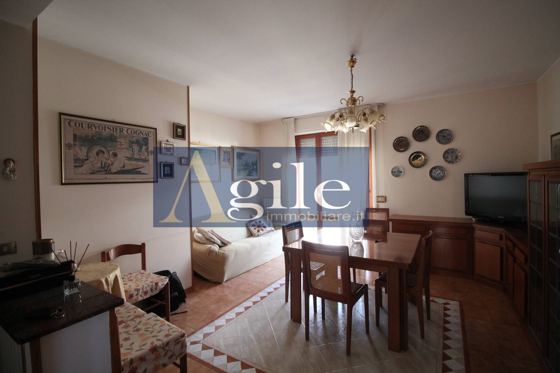 Appartamento in vendita a San Benedetto del Tronto, Centrale verso sud