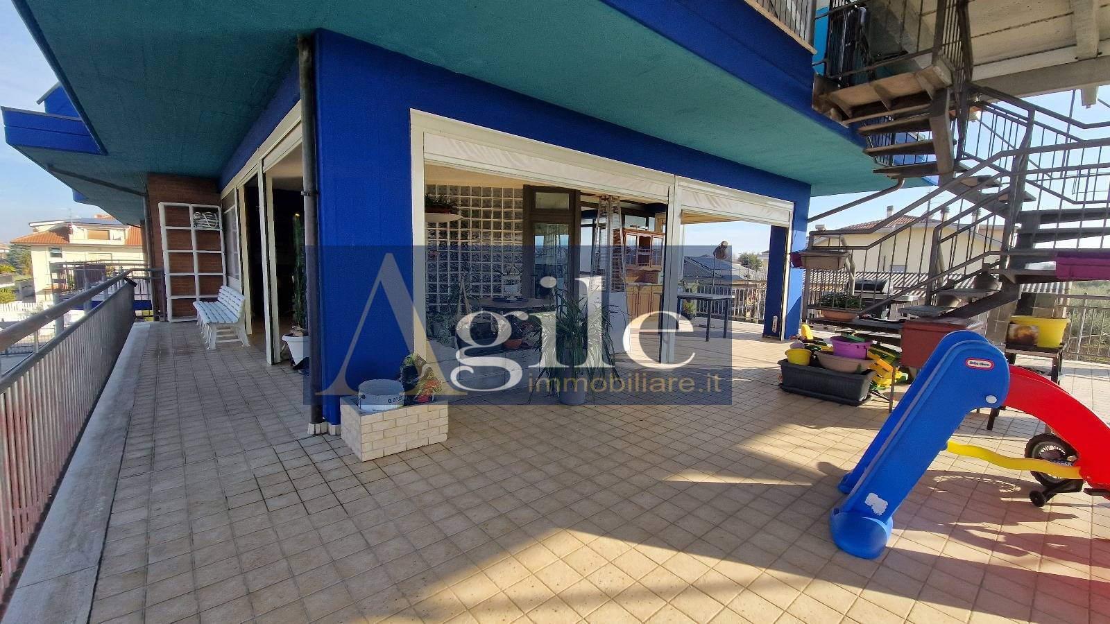 Appartamento in vendita a Sant'Egidio alla Vibrata