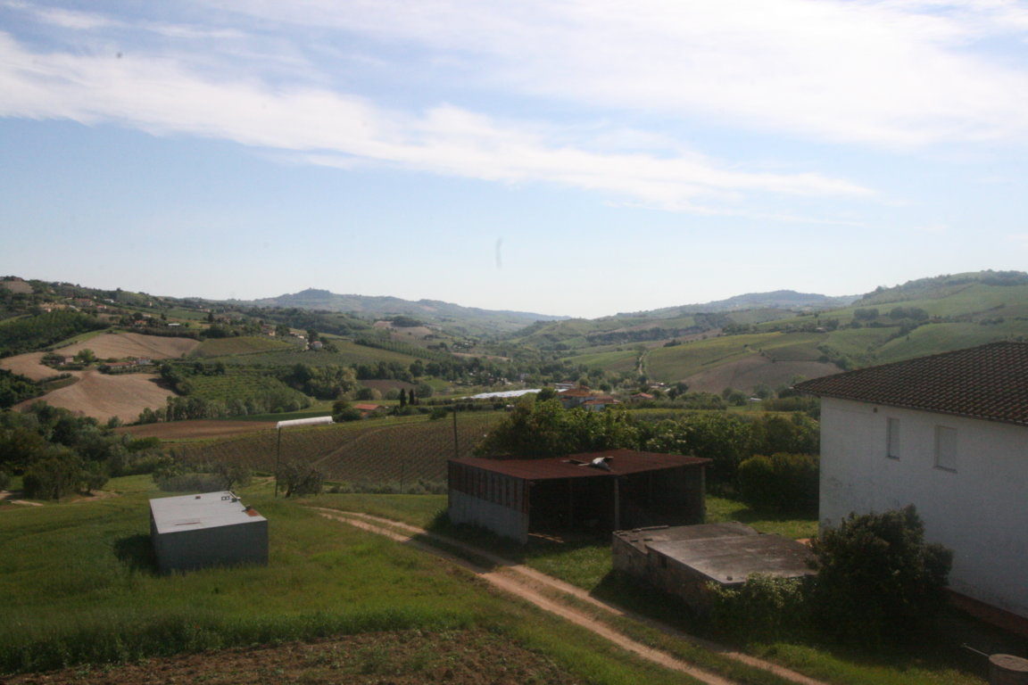 Casa singola in vendita a Carassai