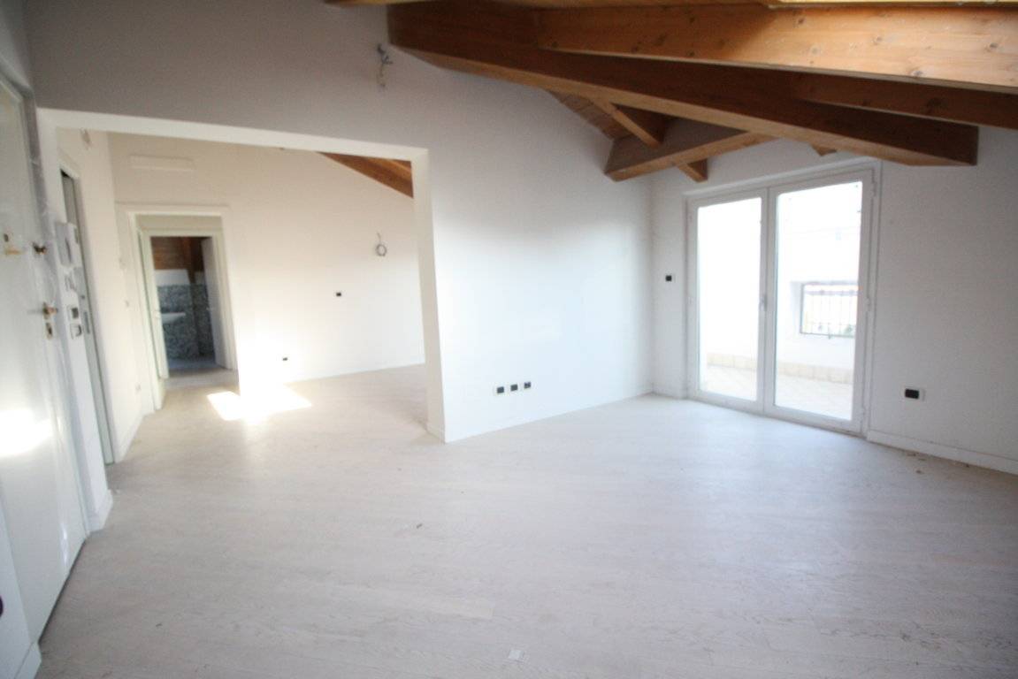 Attico/Mansarda in vendita a Ascoli Piceno, Borgo Solest