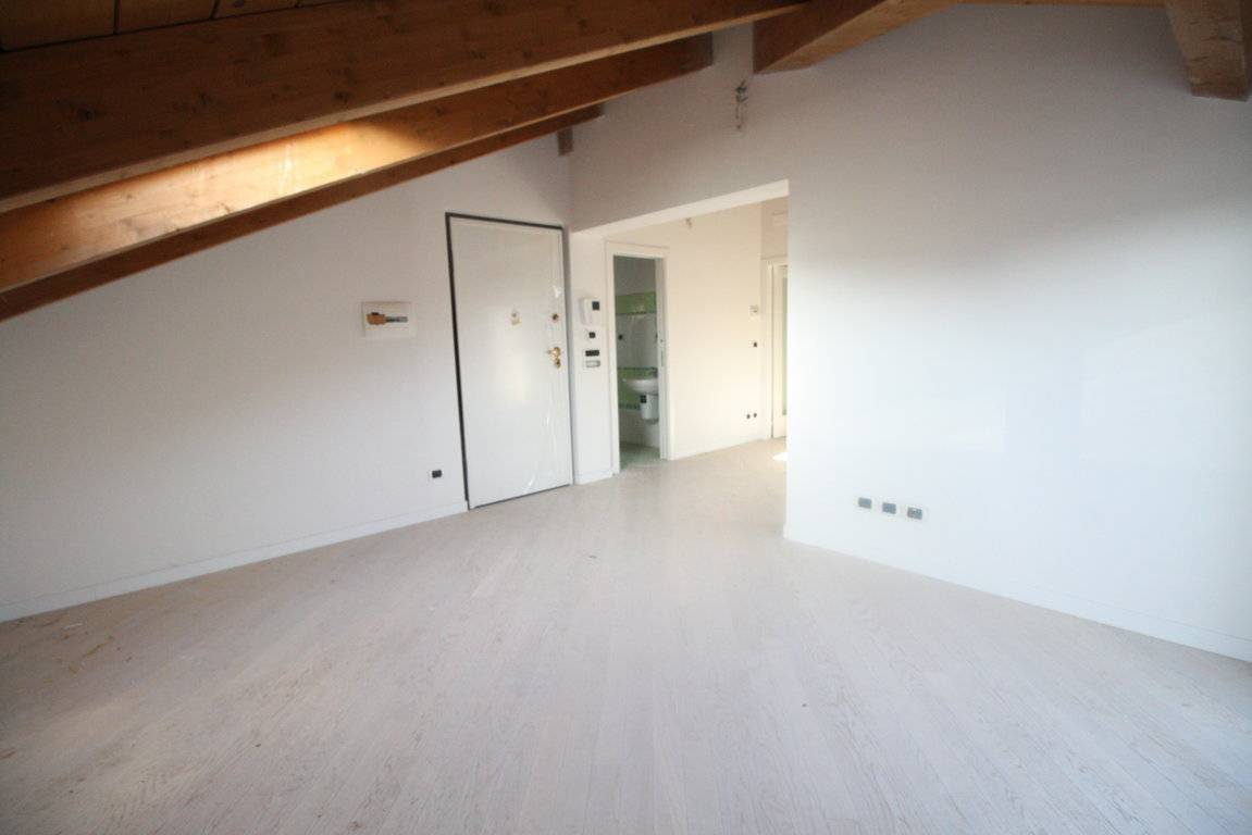 Attico/Mansarda in vendita a Ascoli Piceno, Borgo Solest