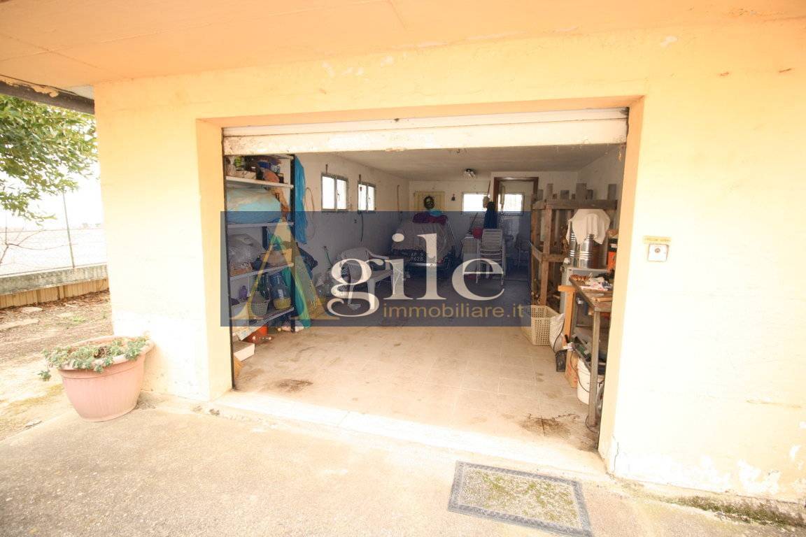 Appartamento in vendita a Montefiore dell'Aso