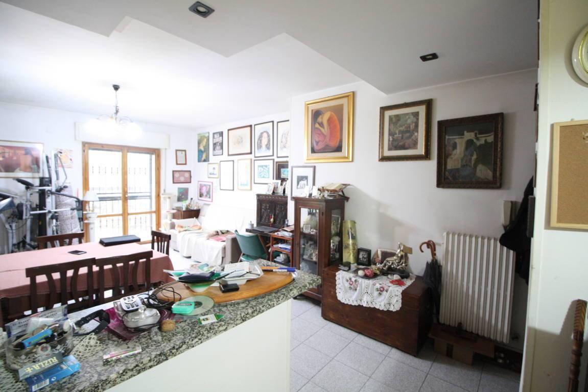 Appartamento in vendita a Ascoli Piceno, Mozzano
