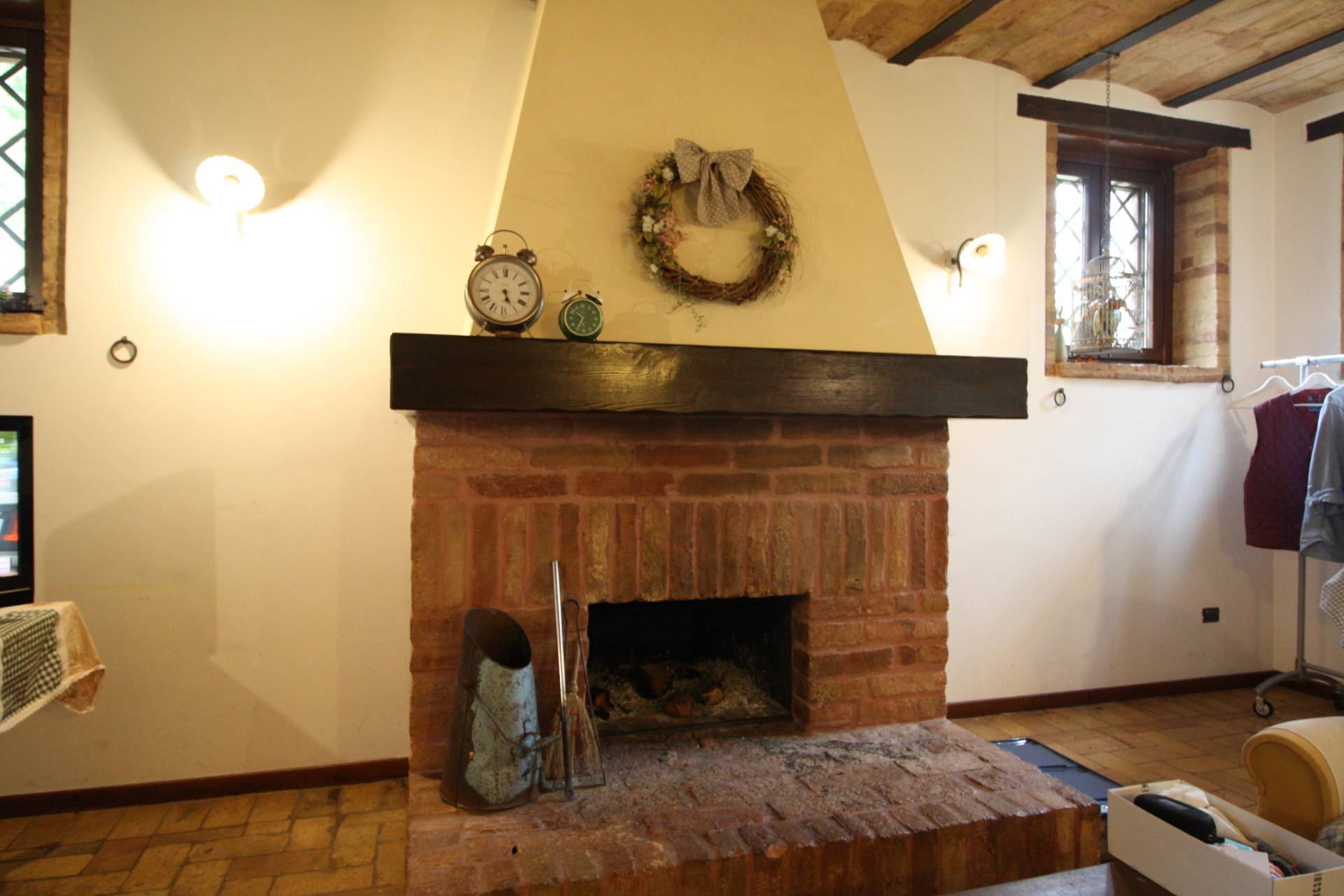 Rustico/Casale in vendita a Castel di Lama, Castel di Lama Basso