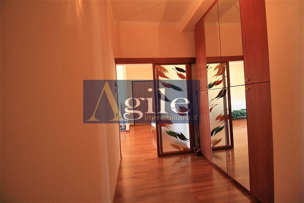 Appartamento in vendita a Grottammare, Centro