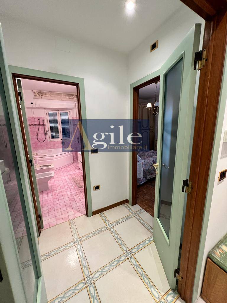 Appartamento in vendita a San Benedetto del Tronto, Centrale