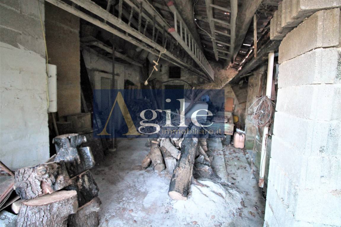 Casa indipendente in vendita a Venarotta, Vallorano