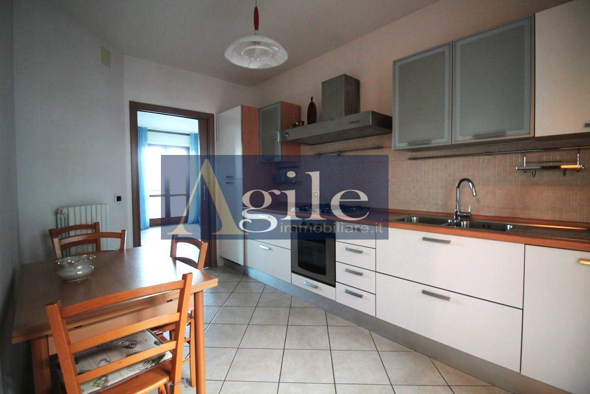 Appartamento in vendita a Grottammare, Ischia