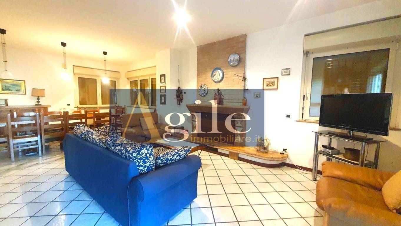 Villa in vendita a Colonnella