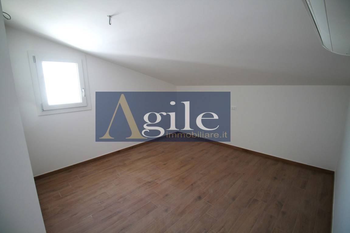 Appartamento in vendita a Tortoreto, Tortoreto Lido