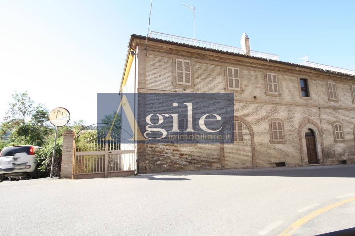 Casa Cielo Terra in vendita a Offida