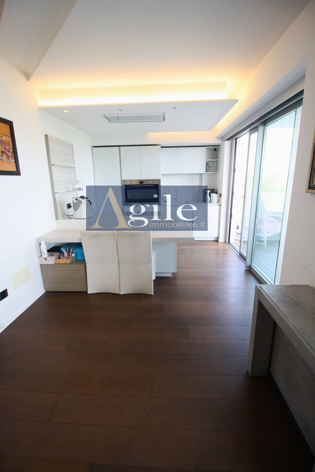 Appartamento in vendita a Alba Adriatica, Zona Mare