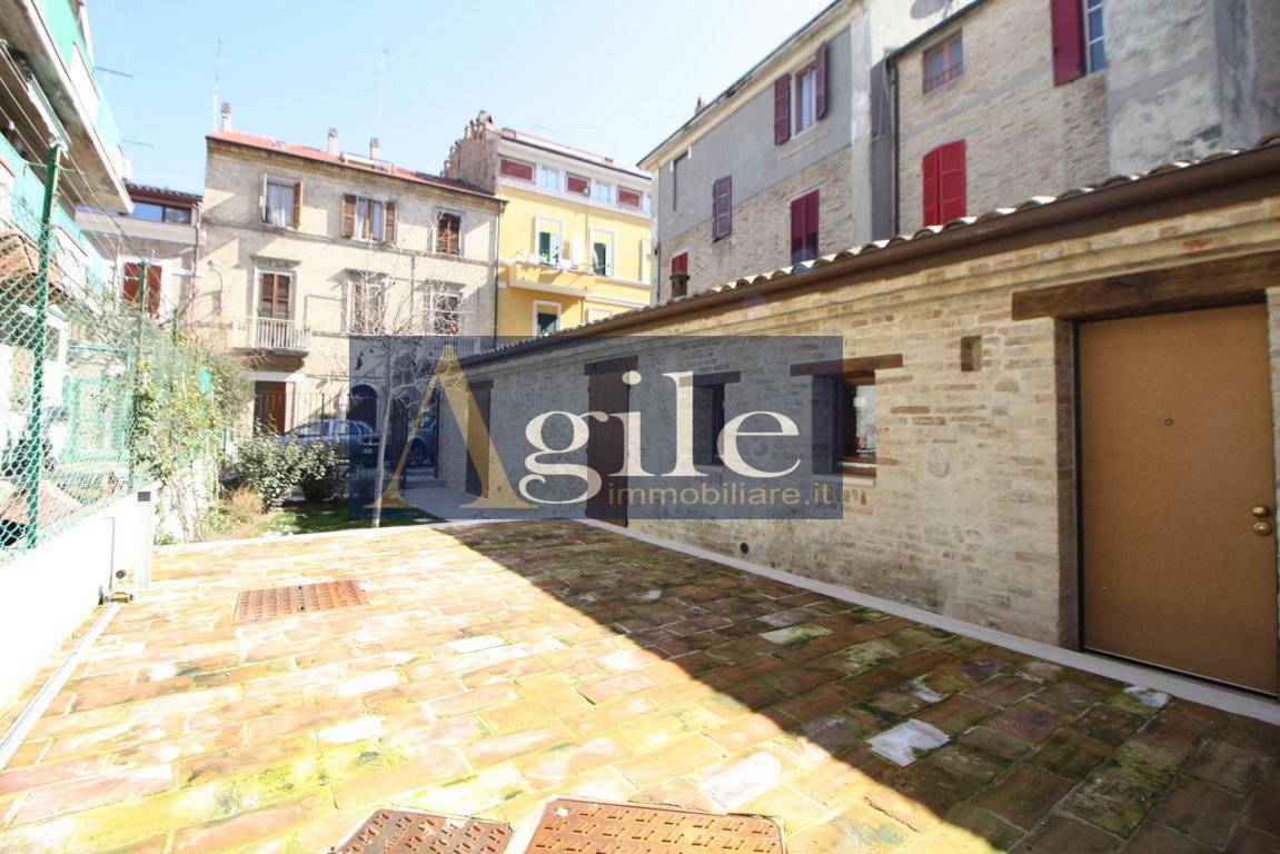 Villa in vendita a San Benedetto del Tronto, Centralissima