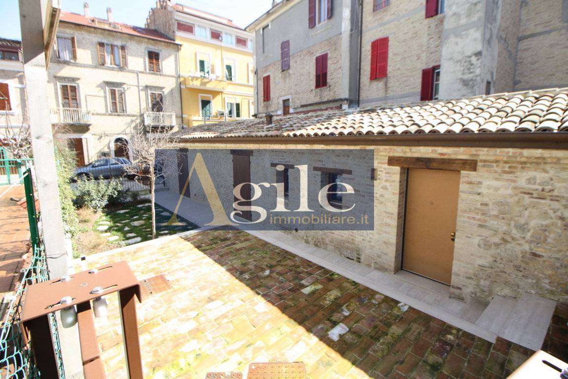 Villa in vendita a San Benedetto del Tronto, Centralissima