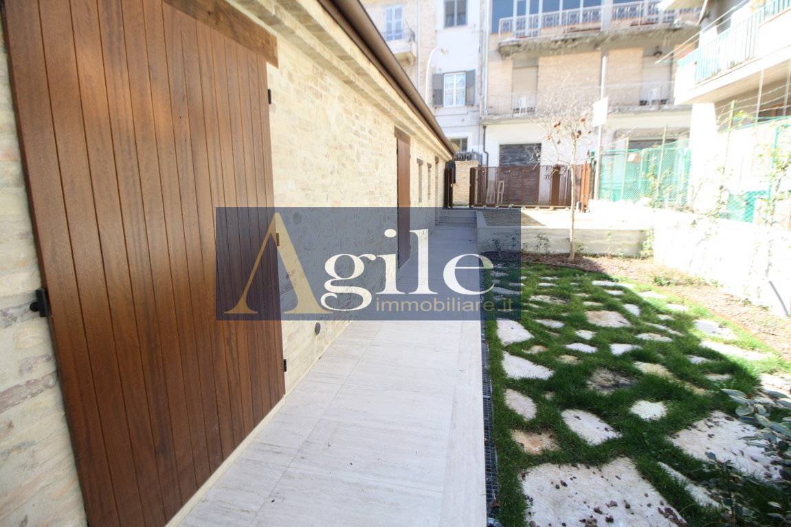 Villa in vendita a San Benedetto del Tronto, Centralissima