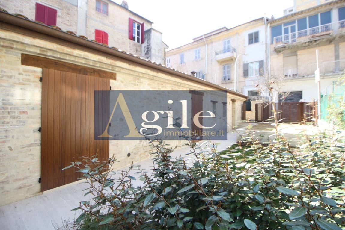 Villa in vendita a San Benedetto del Tronto, Centralissima