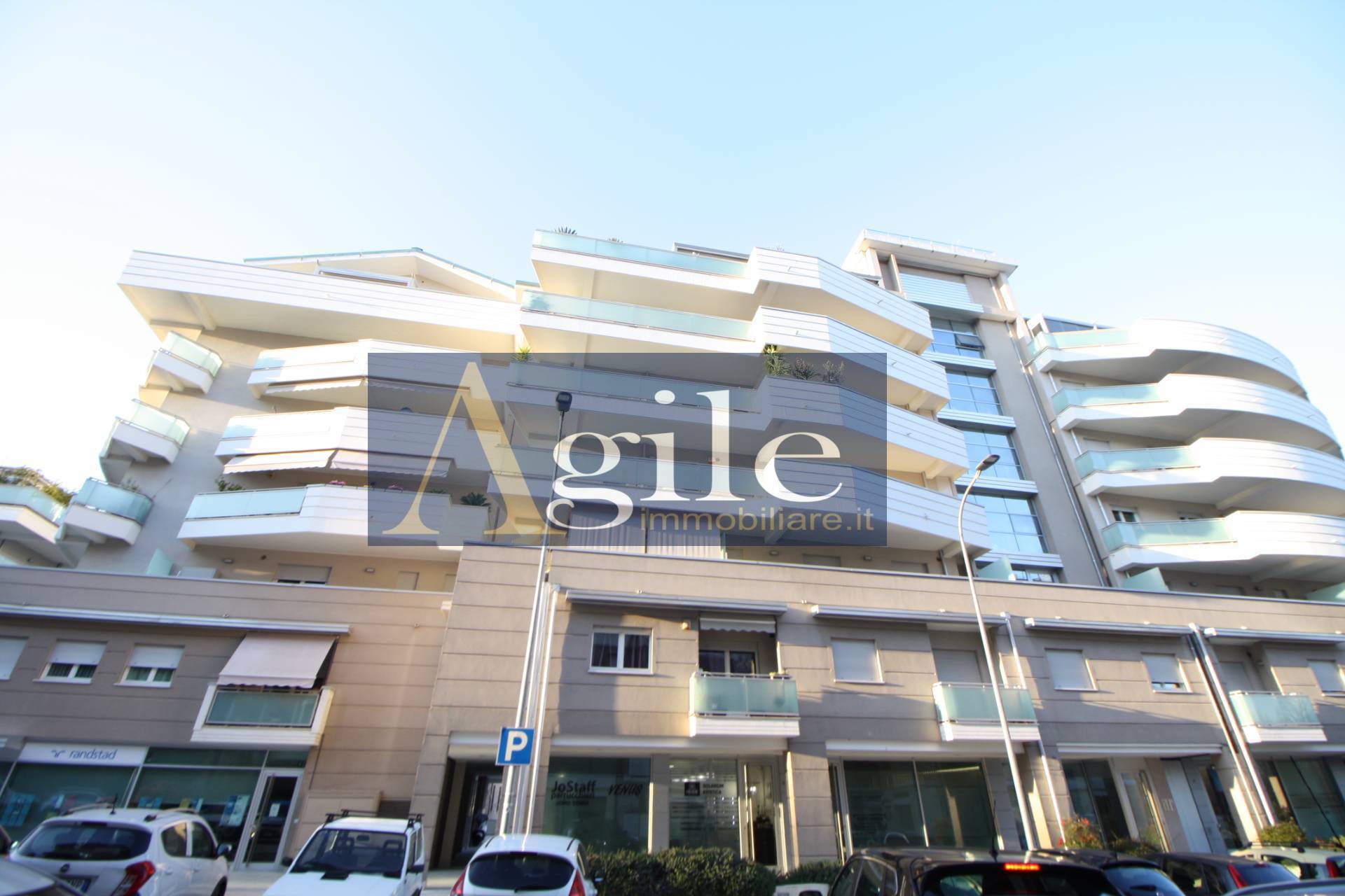 Appartamento in vendita a Ascoli Piceno, Piazza Immacolata