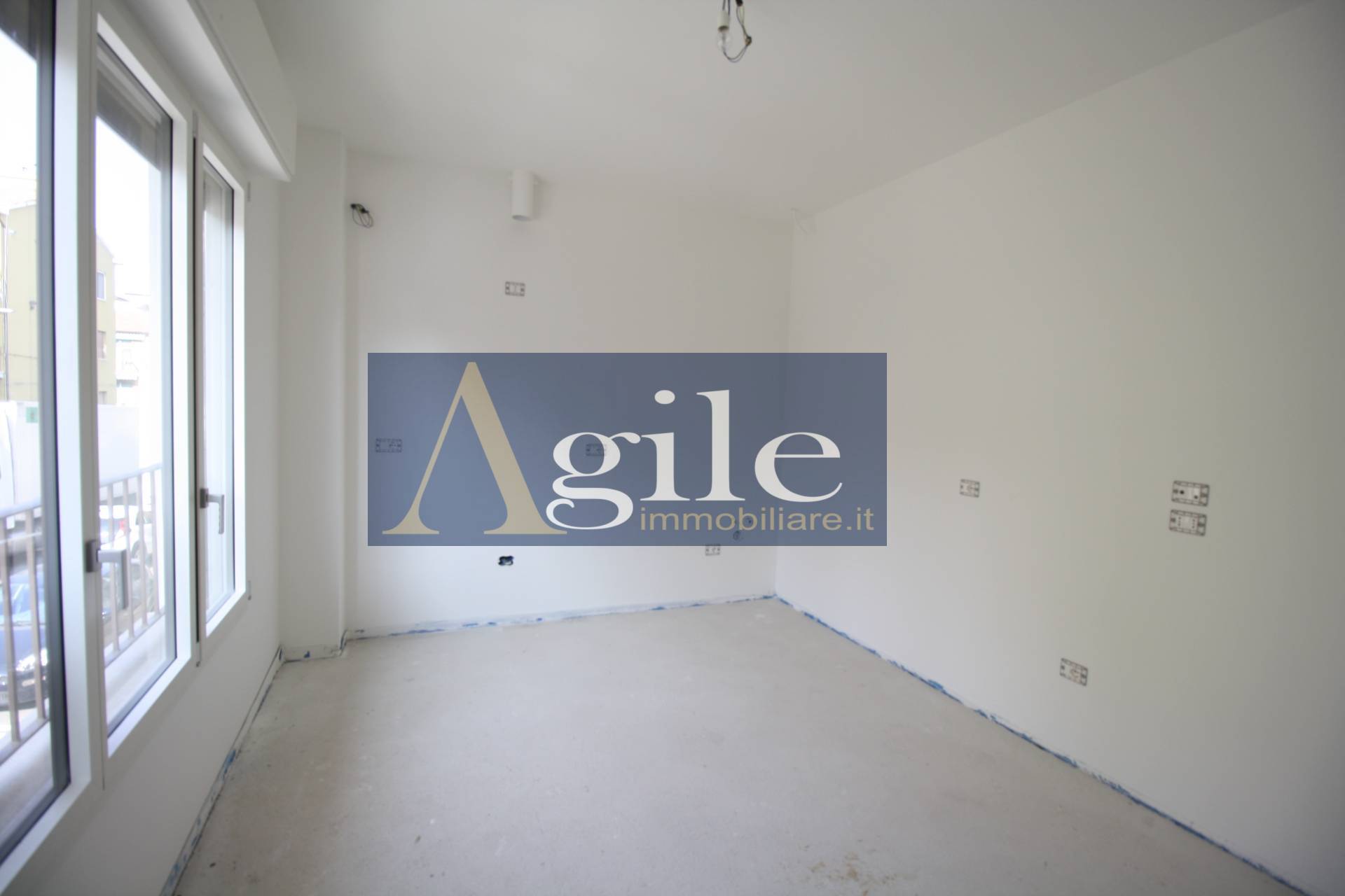 Appartamento in vendita a San Benedetto del Tronto, Centrale verso sud