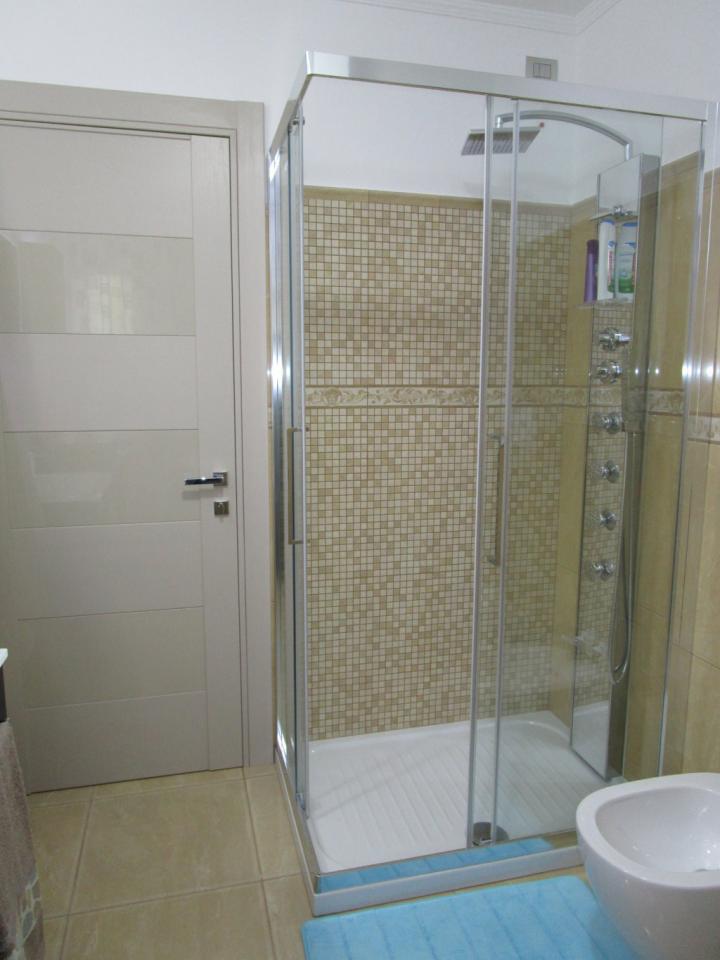 Appartamento in vendita a San Benedetto del Tronto, Centrale verso nord