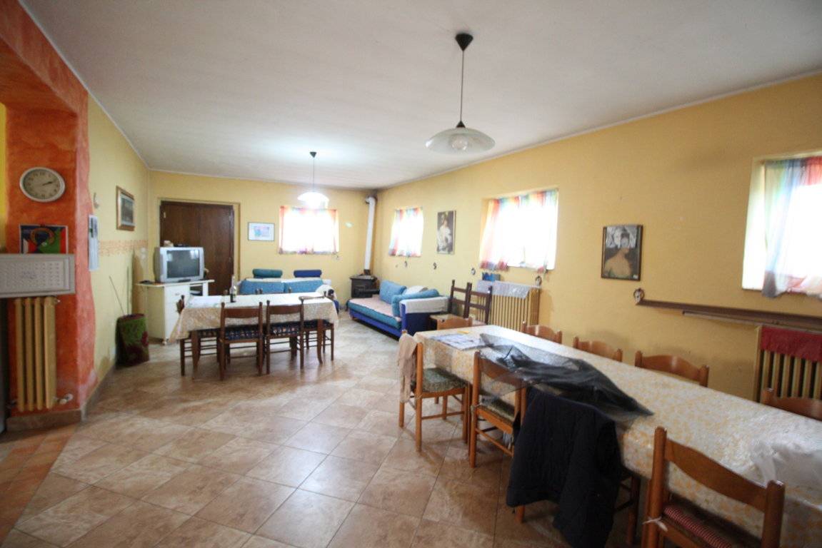 Rustico/Casale in vendita a Monsampolo del Tronto, Monsampolo