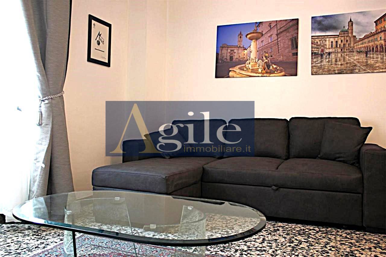 Appartamento in vendita a Ascoli Piceno, Centro Storico
