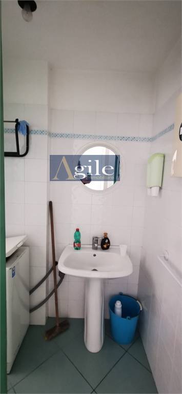 Locale commerciale in affitto a Pedaso, Centro