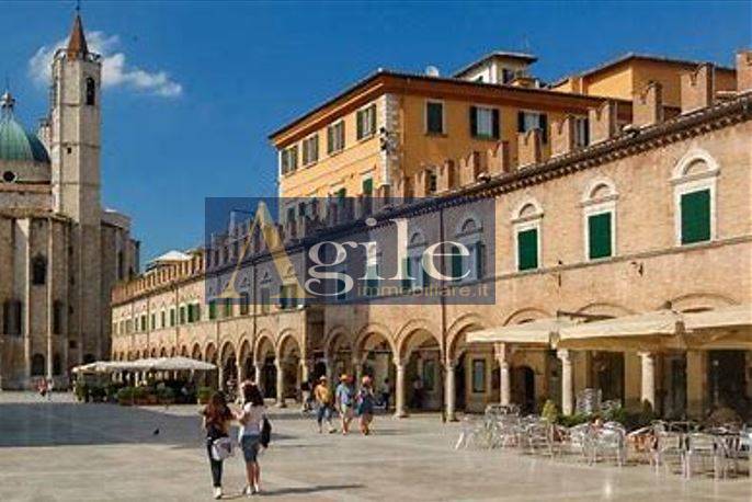 Appartamento in vendita a Ascoli Piceno, Centro Storico