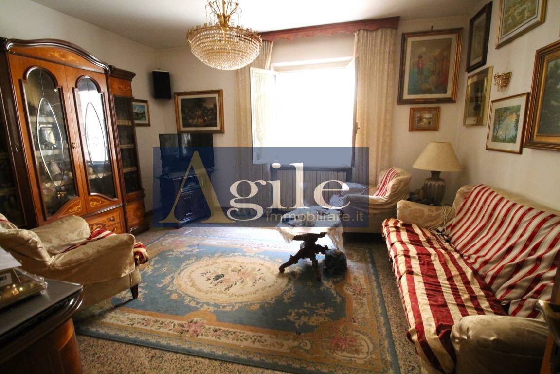 Casa indipendente in vendita a Alba Adriatica, Zona Mare