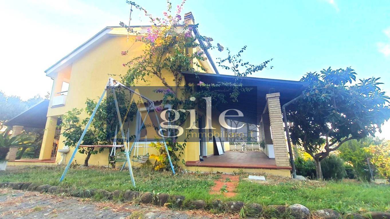 Villa in vendita a Colonnella