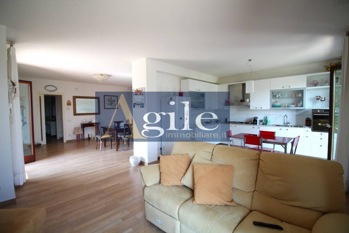 Villetta bifamiliare in vendita a Colli del Tronto, Villa San Giusepe