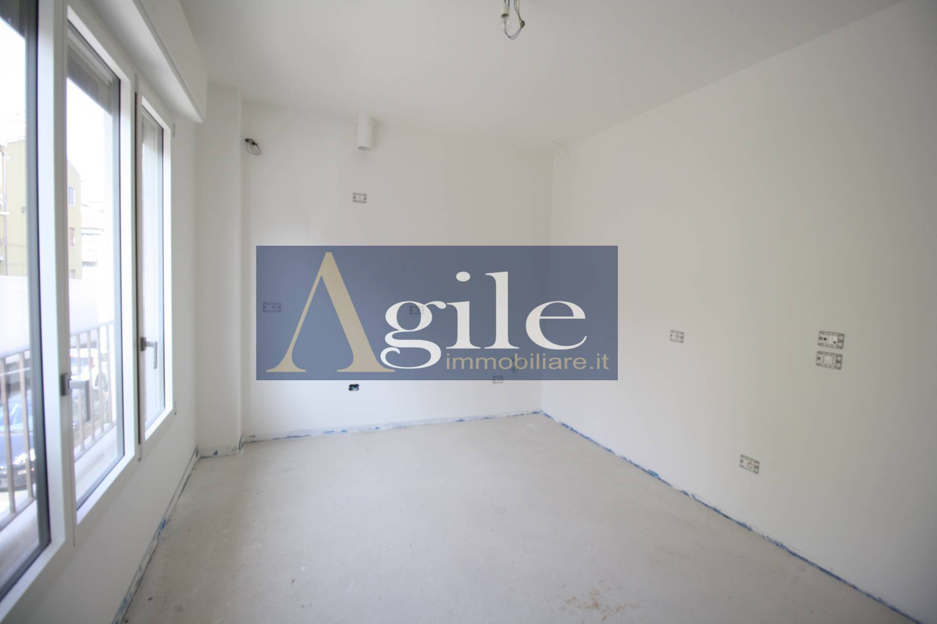 Appartamento in vendita a San Benedetto del Tronto, Centrale verso sud