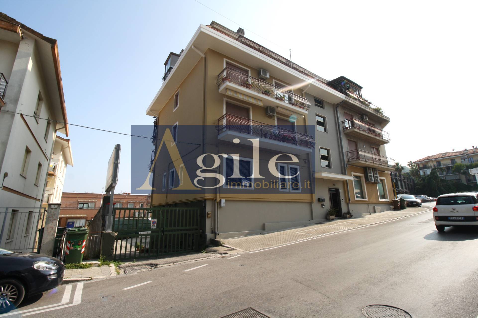 Appartamento in vendita a San Benedetto del Tronto, Centrale verso sud