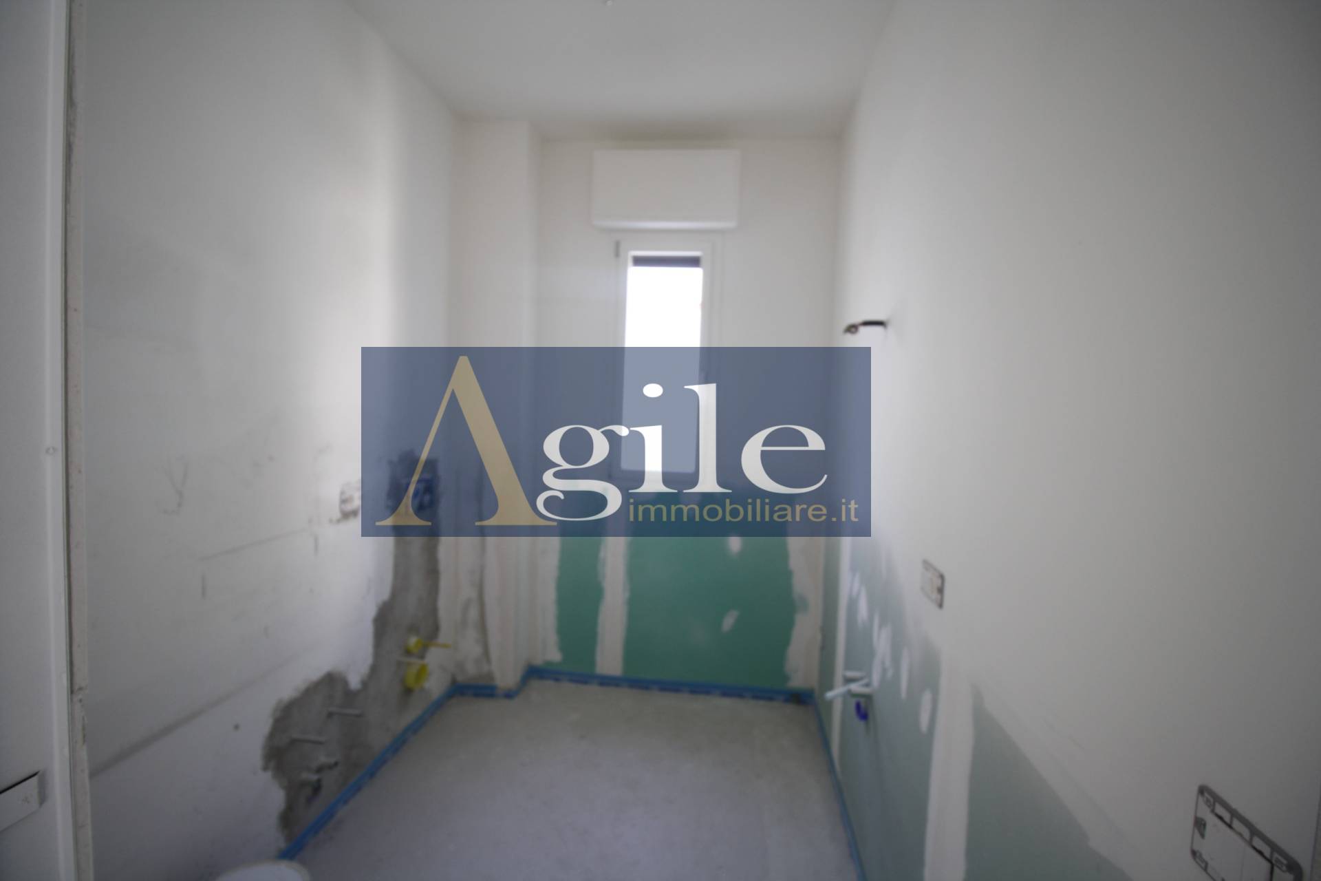 Appartamento in vendita a San Benedetto del Tronto, Centrale verso sud