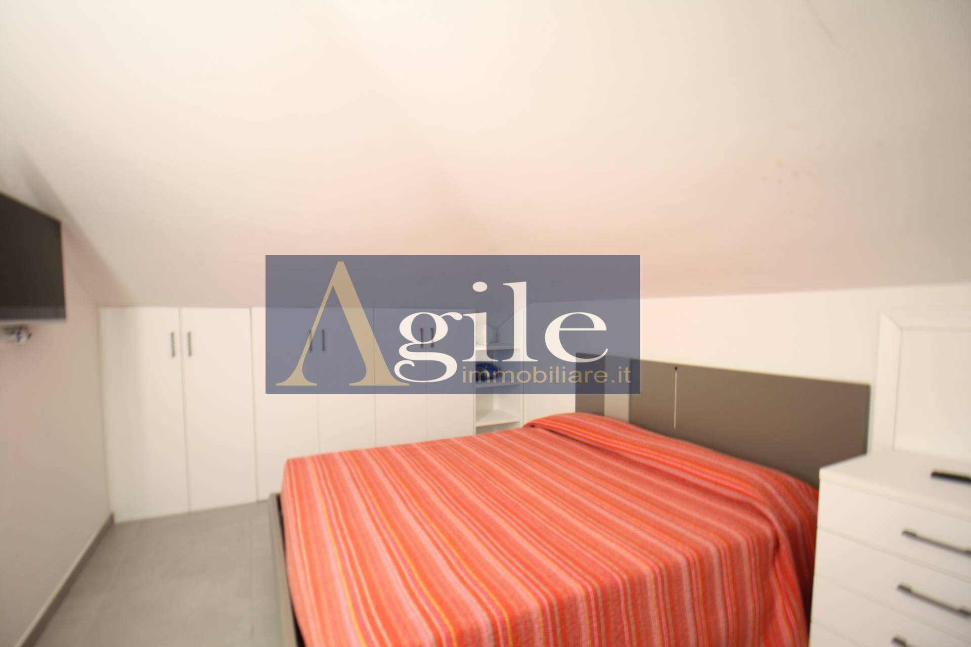 Appartamento in vendita a Alba Adriatica, Zona Mare