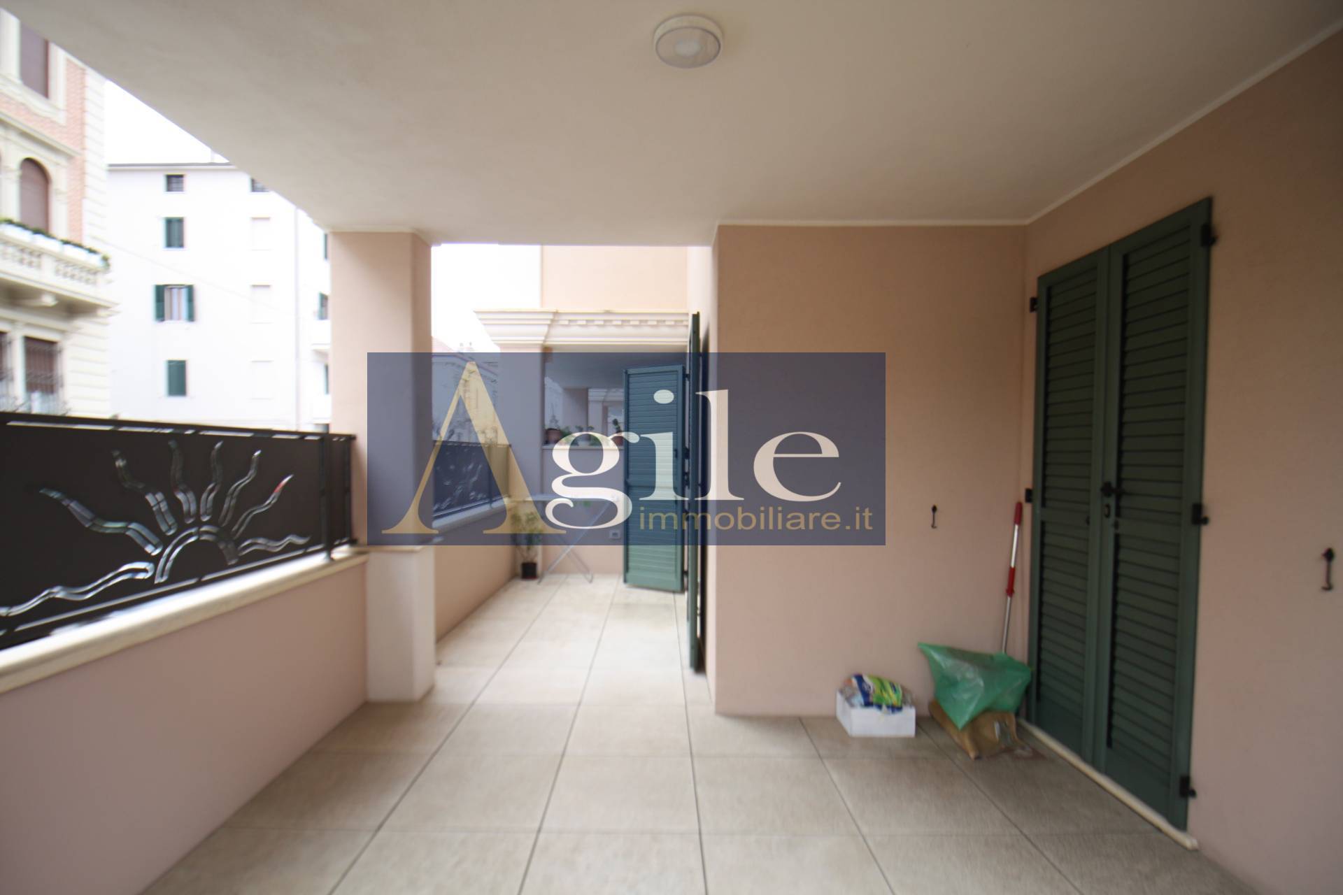 Appartamento in vendita a San Benedetto del Tronto, Centrale