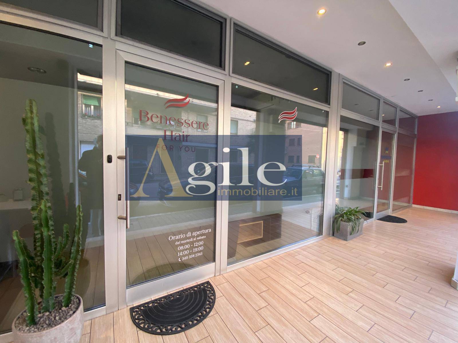 Negozio in vendita a San Benedetto del Tronto, Porto d'Ascoli