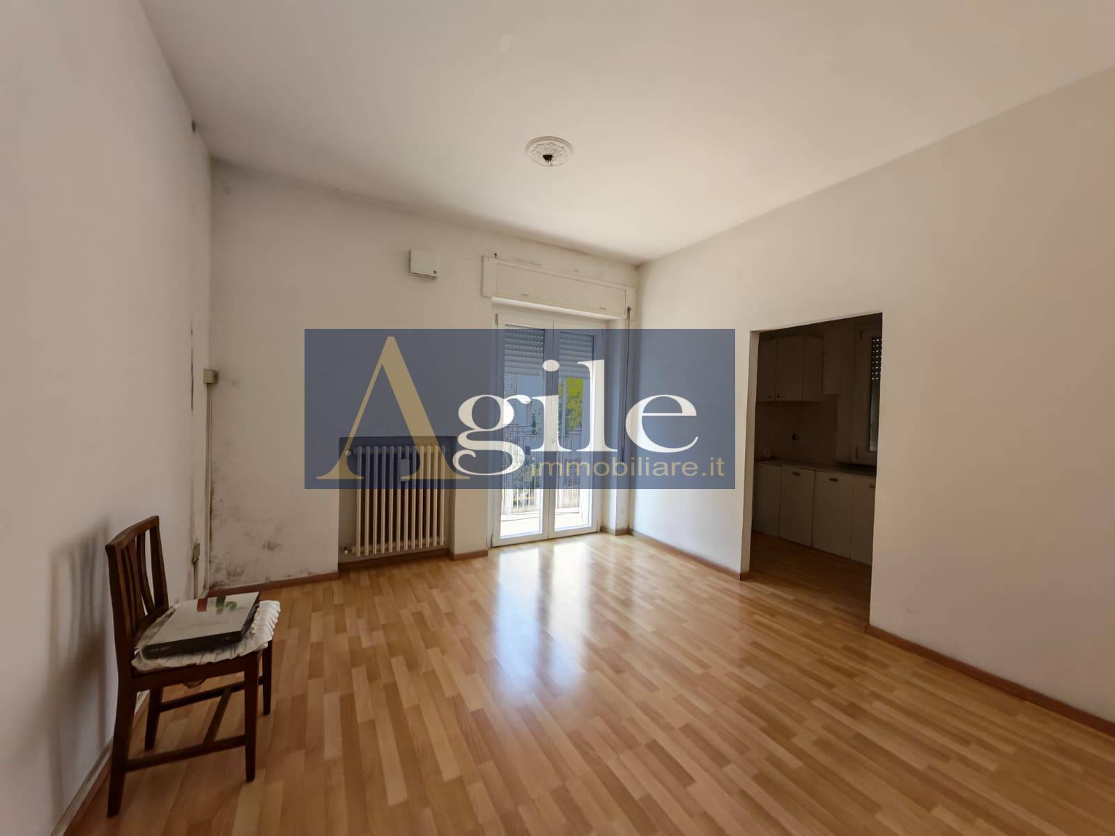 Appartamento in vendita a San Benedetto del Tronto, Centrale