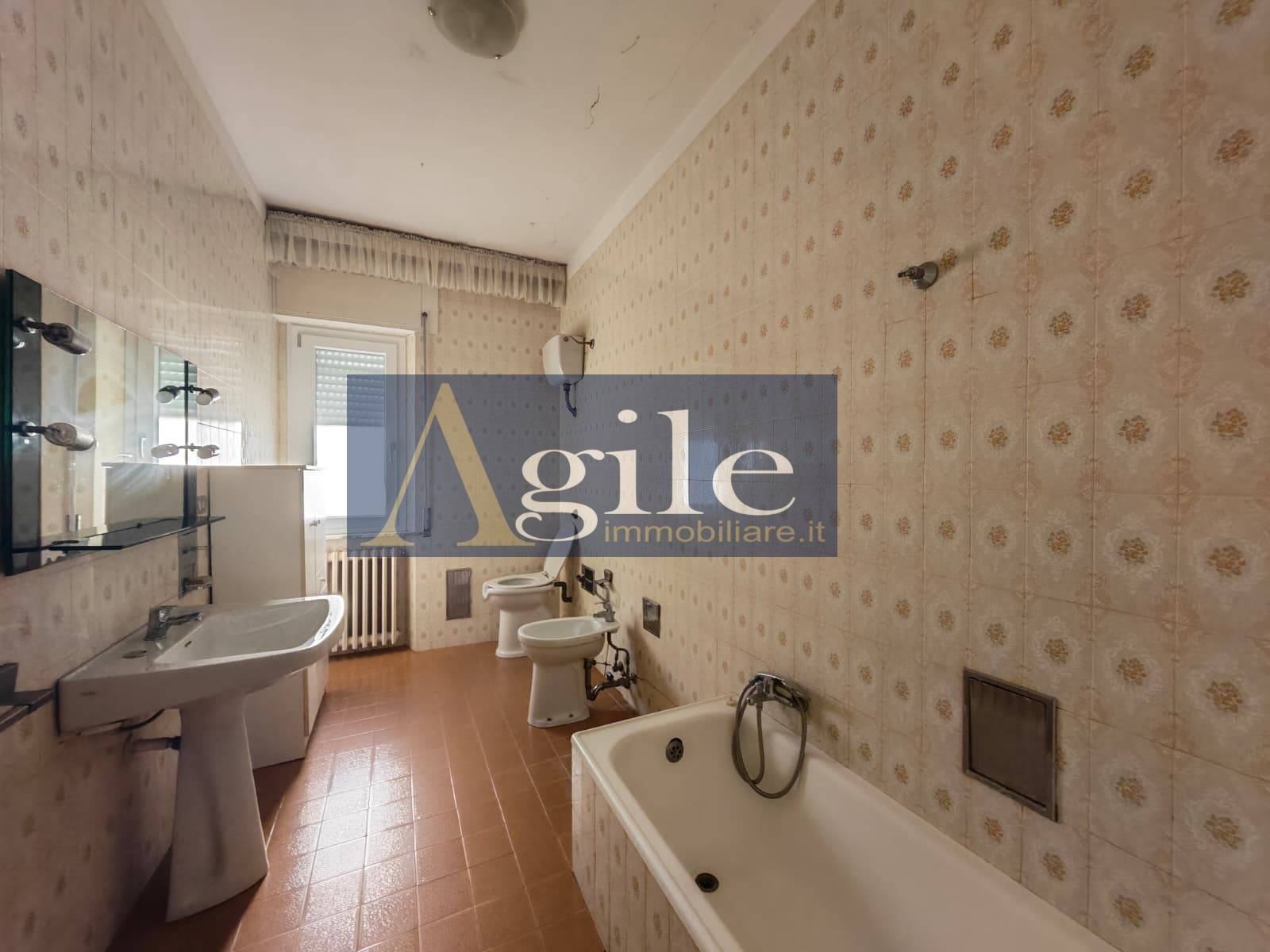 Appartamento in vendita a San Benedetto del Tronto, Centrale