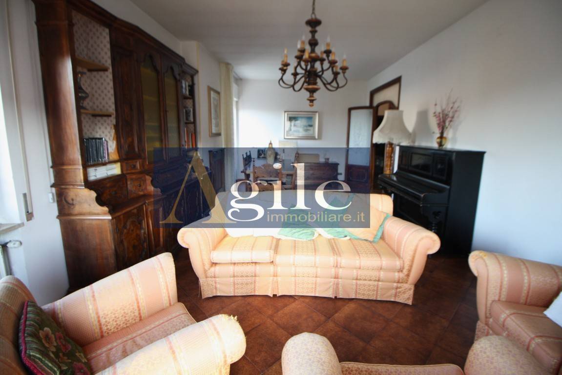 Appartamento in vendita a San Benedetto del Tronto, Centrale verso sud