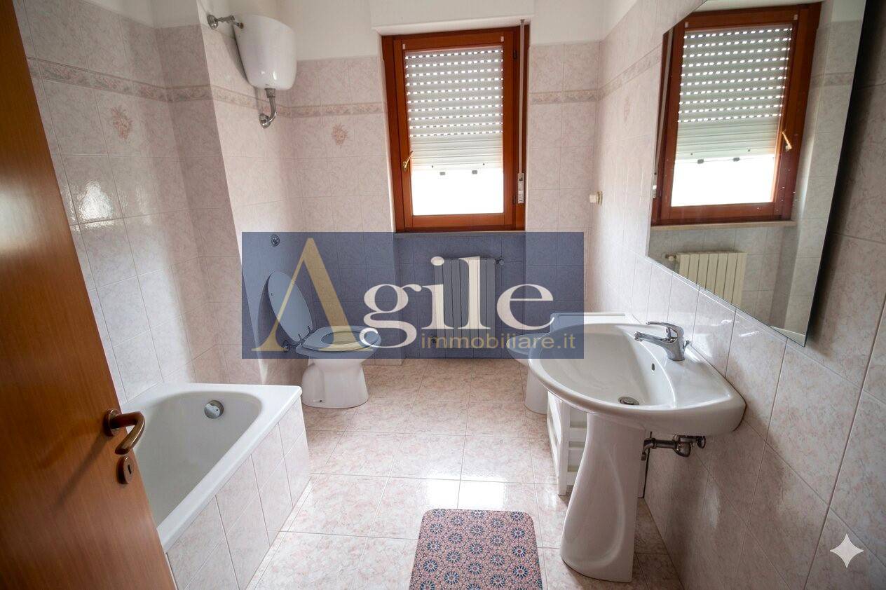 Appartamento in vendita a Castel di Lama, Piattoni