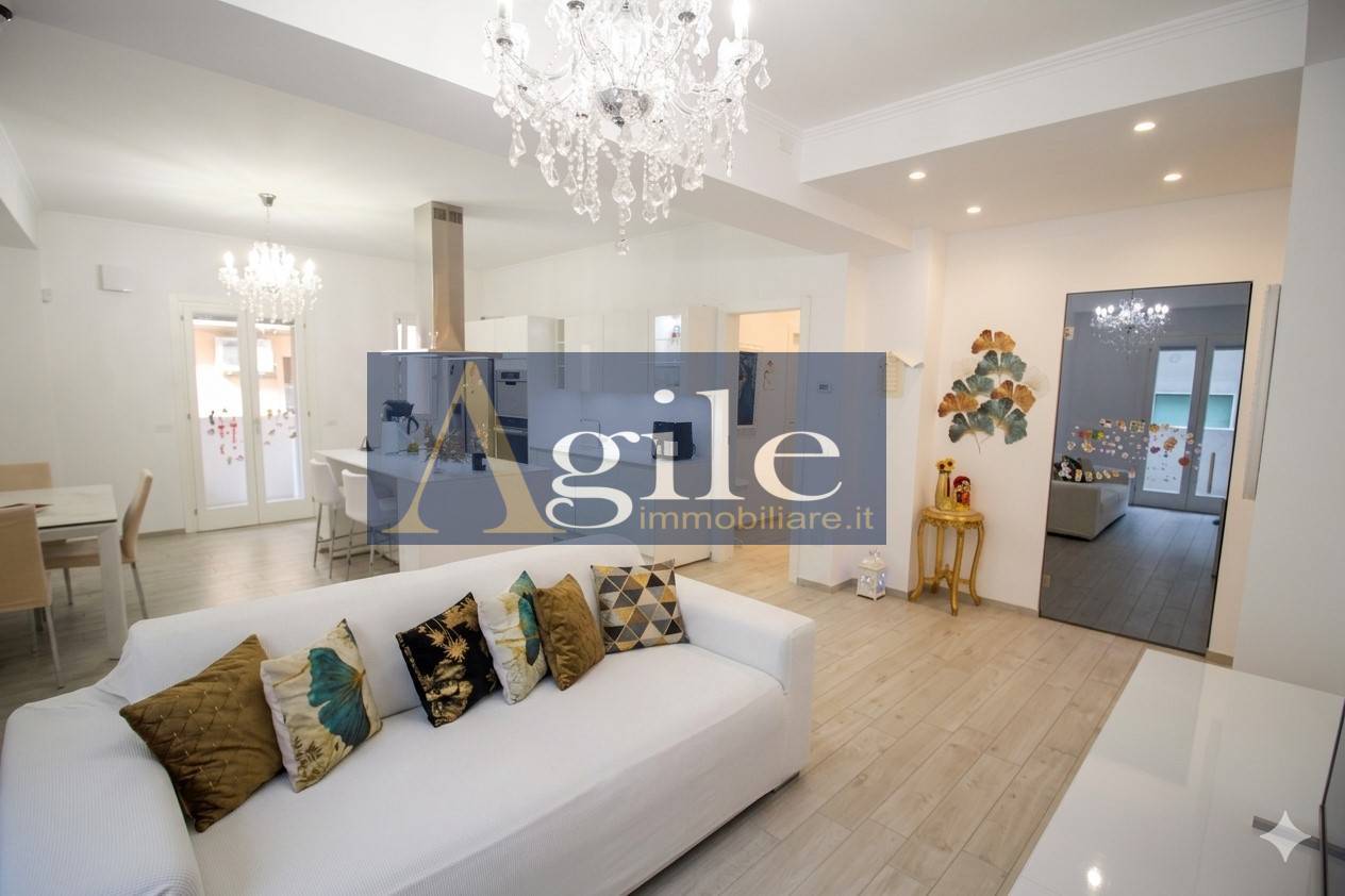 Appartamento in vendita a San Benedetto del Tronto, Centrale