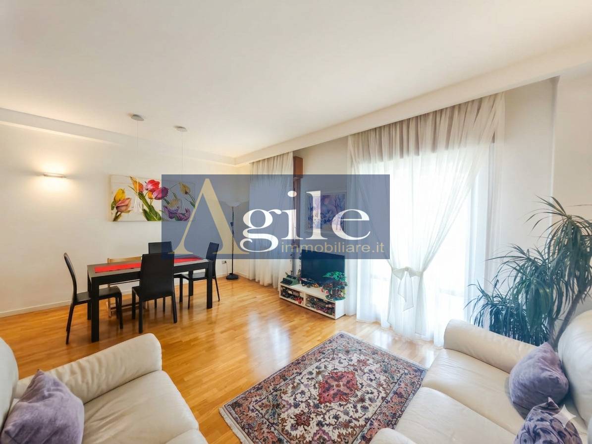 Appartamento in vendita a San Benedetto del Tronto, Centrale