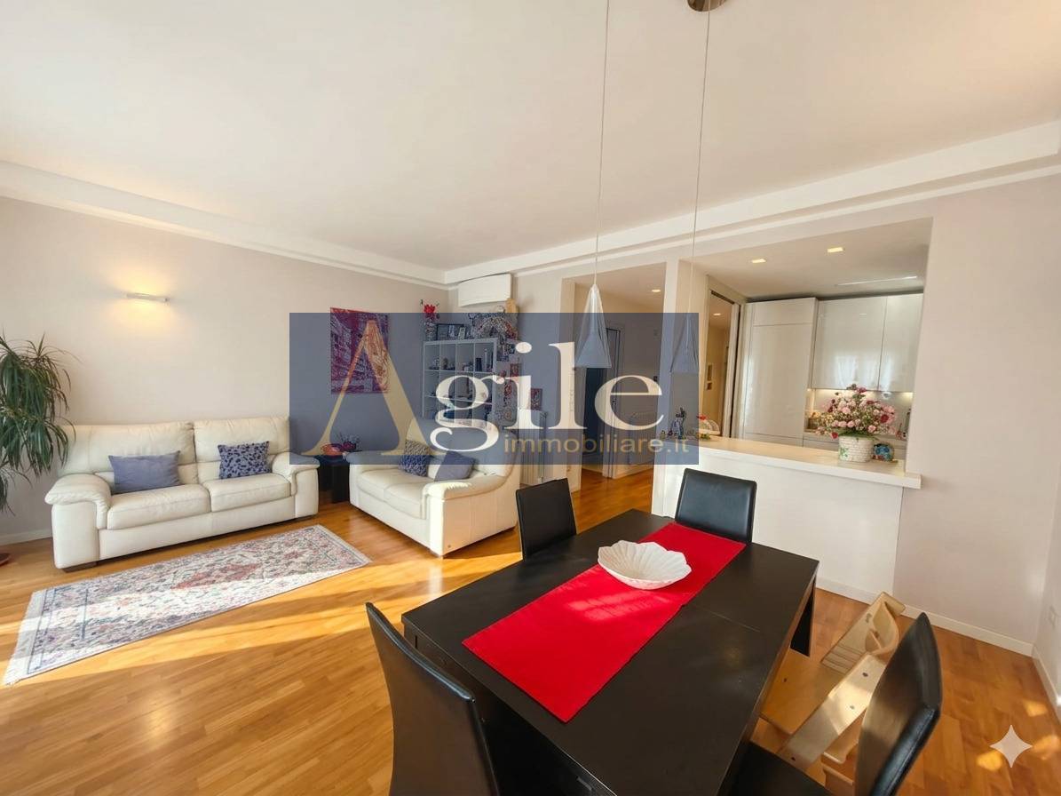 Appartamento in vendita a San Benedetto del Tronto, Centrale