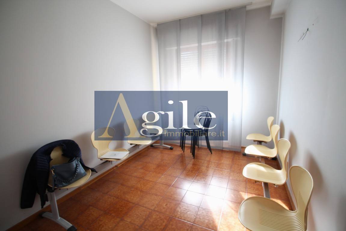 Appartamento in vendita a Sant'Omero, Garrufo