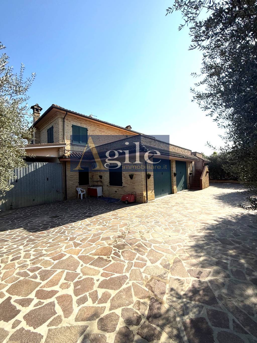 Villa in vendita a Spinetoli, Pagliare del Tronto